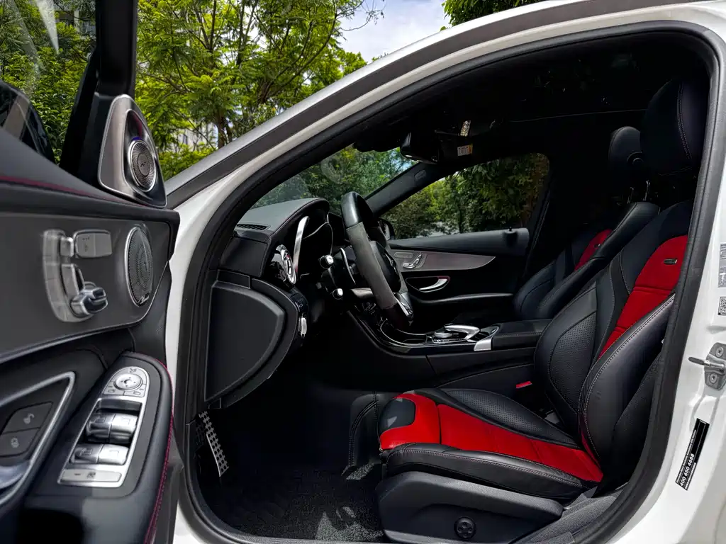 Mercedes-Benz C-Class AMG 2019 — фото 12