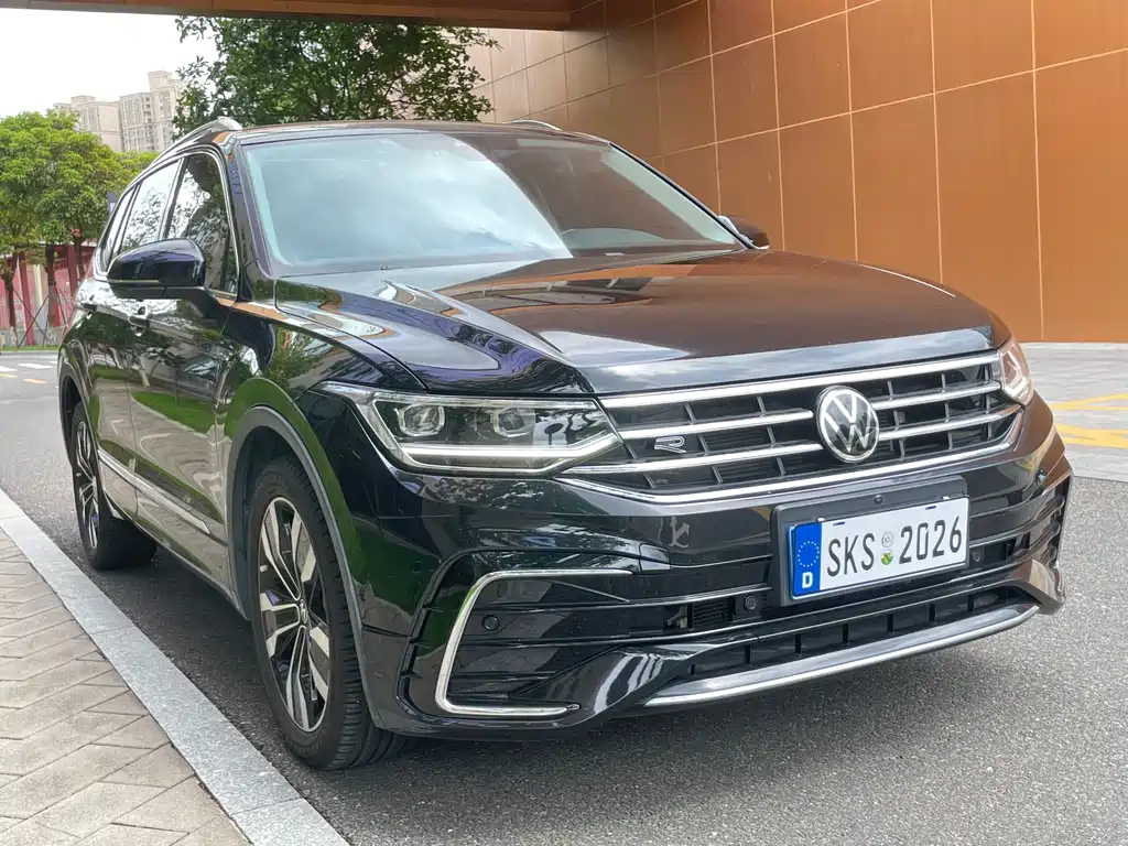Volkswagen Tiguan L 2023