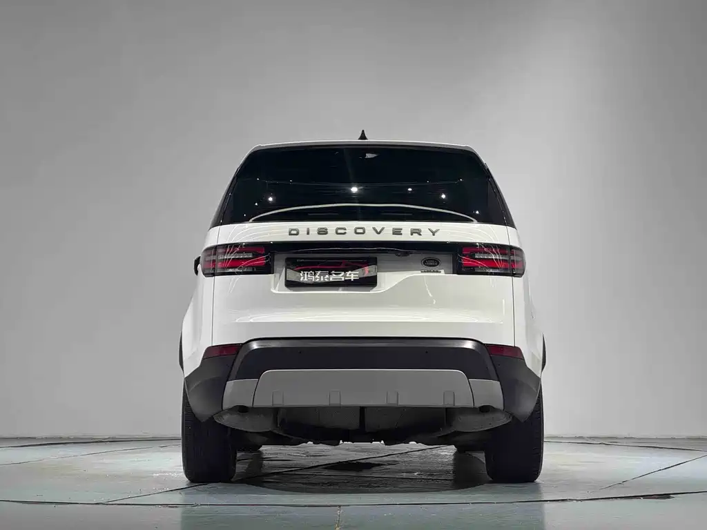 Land Rover Discovery 2017 — фото 19