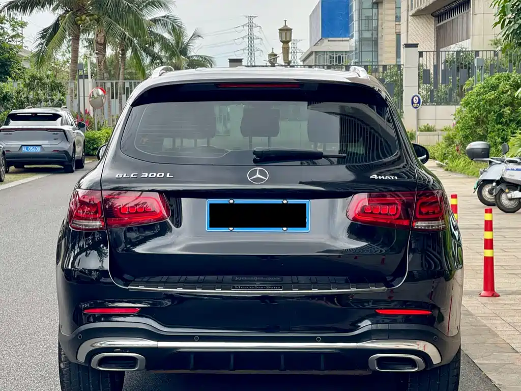 Mercedes-Benz GLC 2023 — фото 8