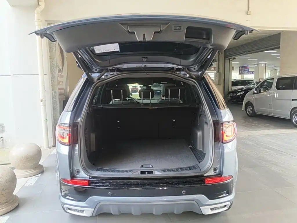 Land Rover Discovery Sport 2022 — фото 19