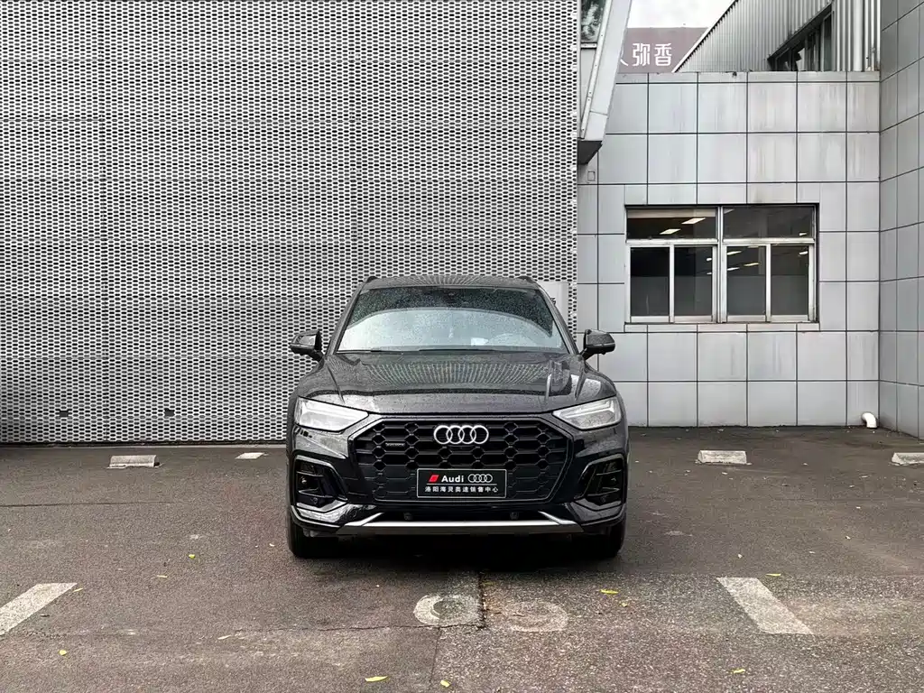 Audi Q5L 2025 — фото 2