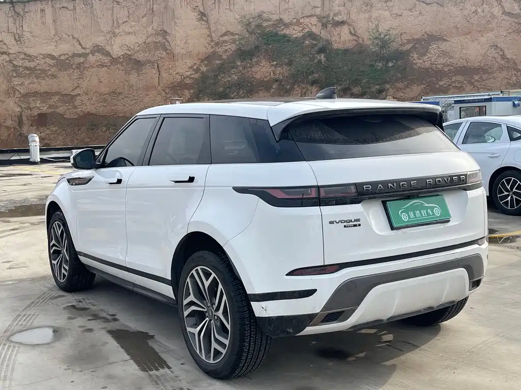 Land Rover Evoque 2020 — фото 9