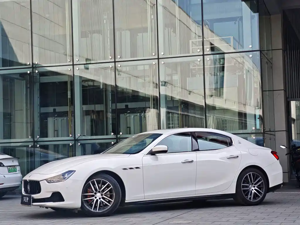 Maserati Ghibli 2018 — фото 3