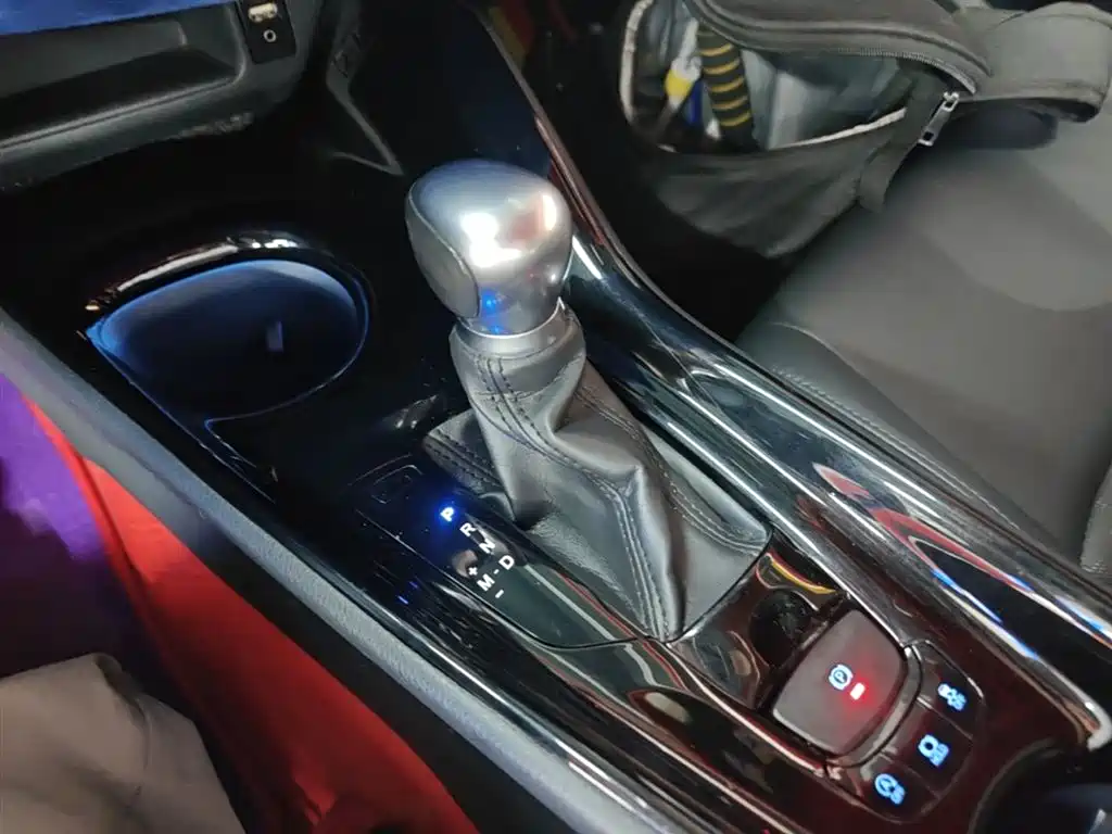 Toyota IZOA 2019 — фото 14