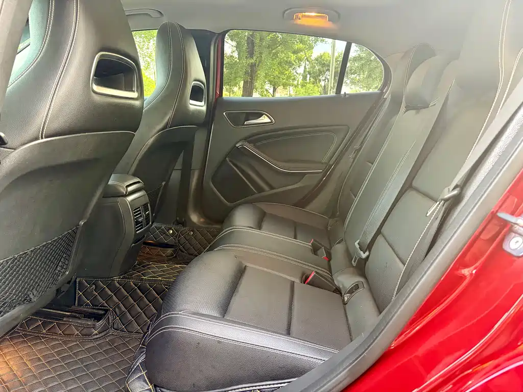 Mercedes-Benz GLA 2019 — фото 19