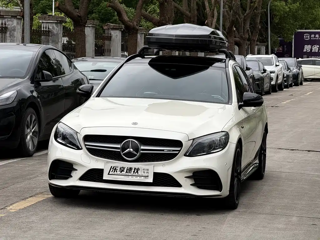 Mercedes-Benz C-Class AMG 2020 — фото 4