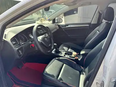 Volkswagen Golf 2020