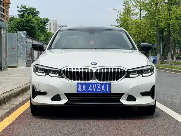BMW 3 Series 2019