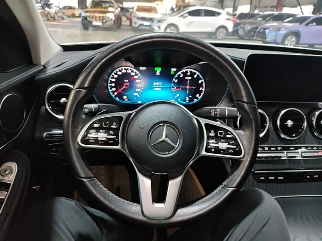 Mercedes-Benz C-Class 2019