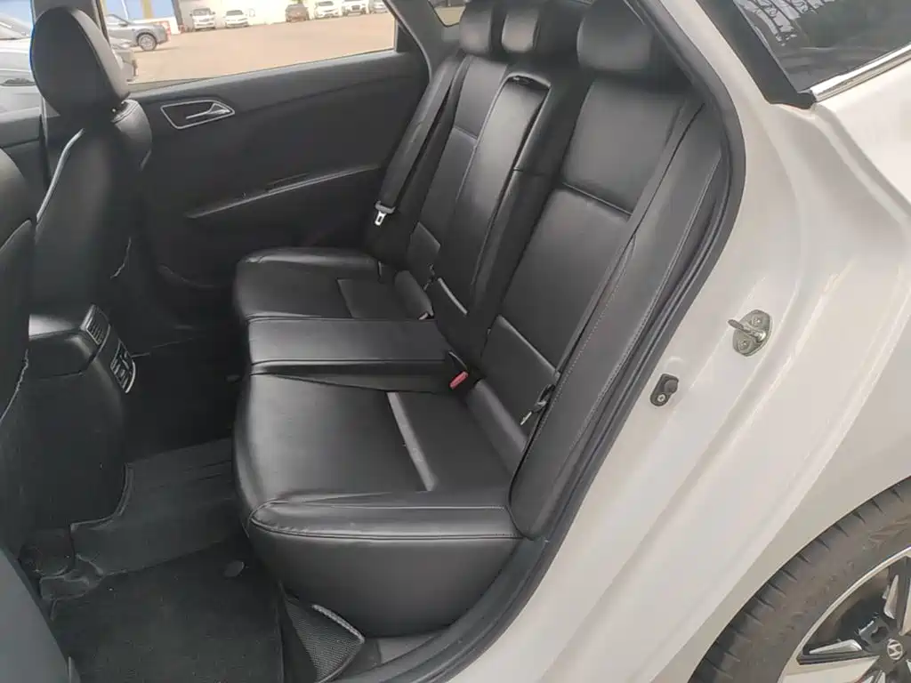 Hyundai Mistra 2018 — фото 13