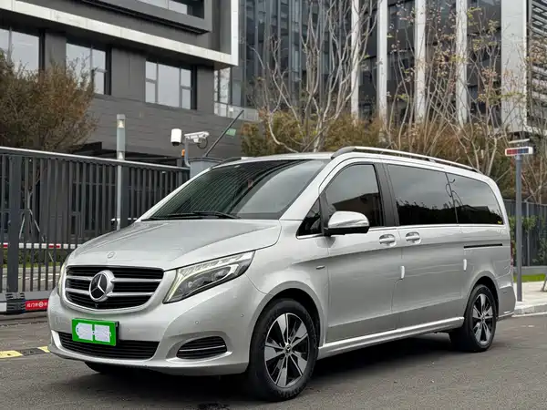 Mercedes-Benz V-Class 2016