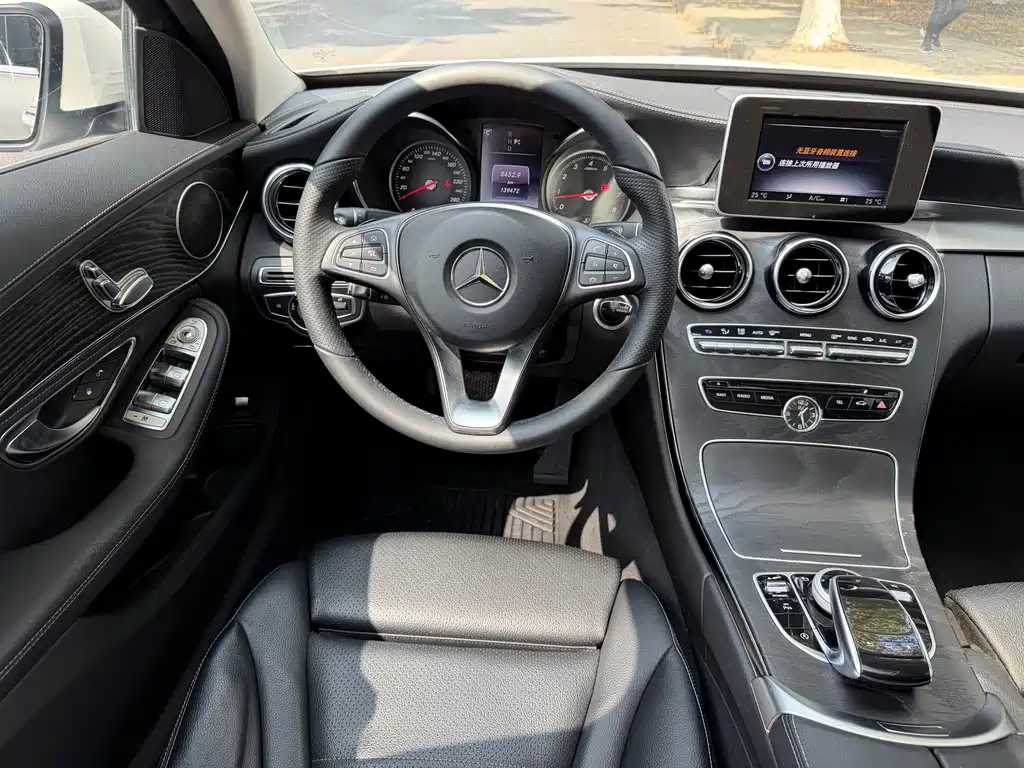 Mercedes-Benz C-Class 2016 — фото 18