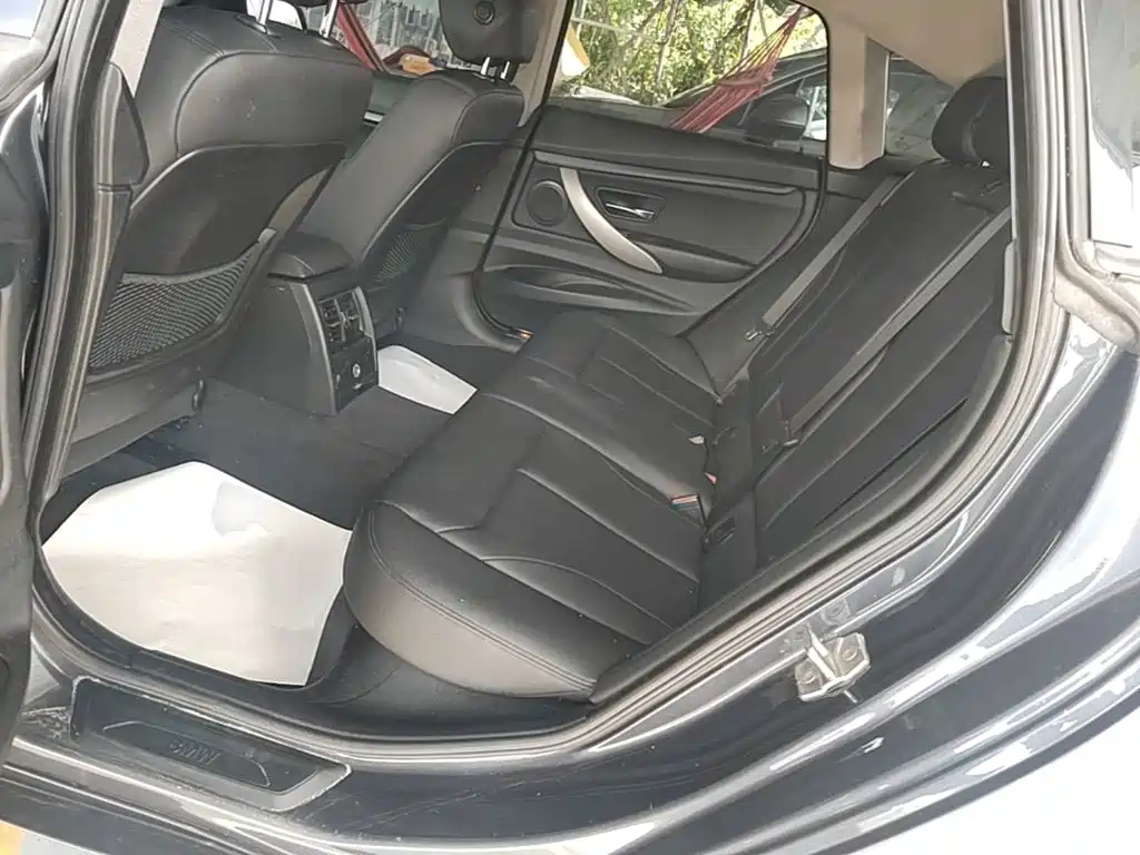 BMW 3 Series GT 2017 — фото 17