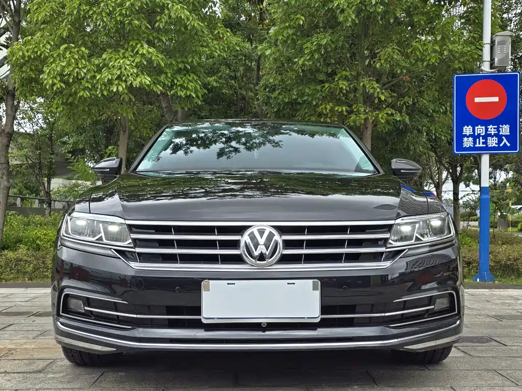 Volkswagen Phideon 2019