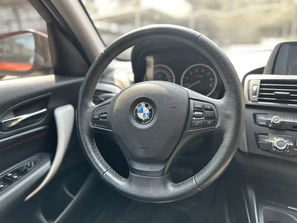 BMW 1 Series 2015 — фото 5