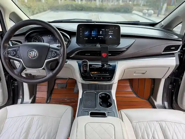 Buick GL8 2021
