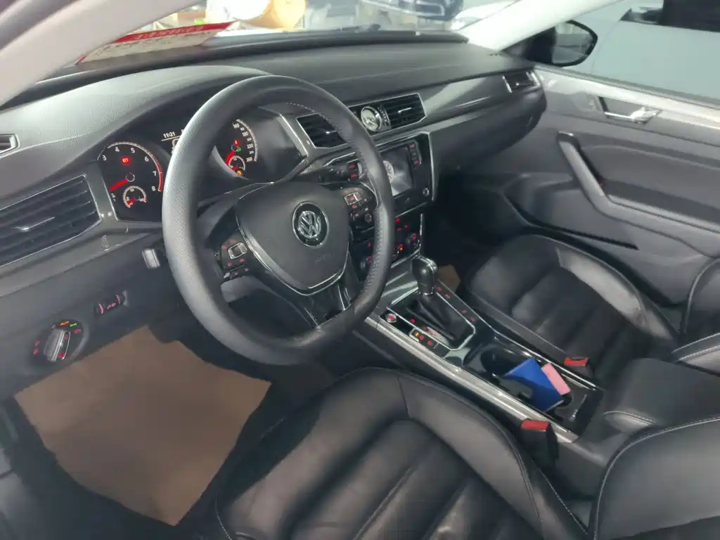 Volkswagen Passat 2019