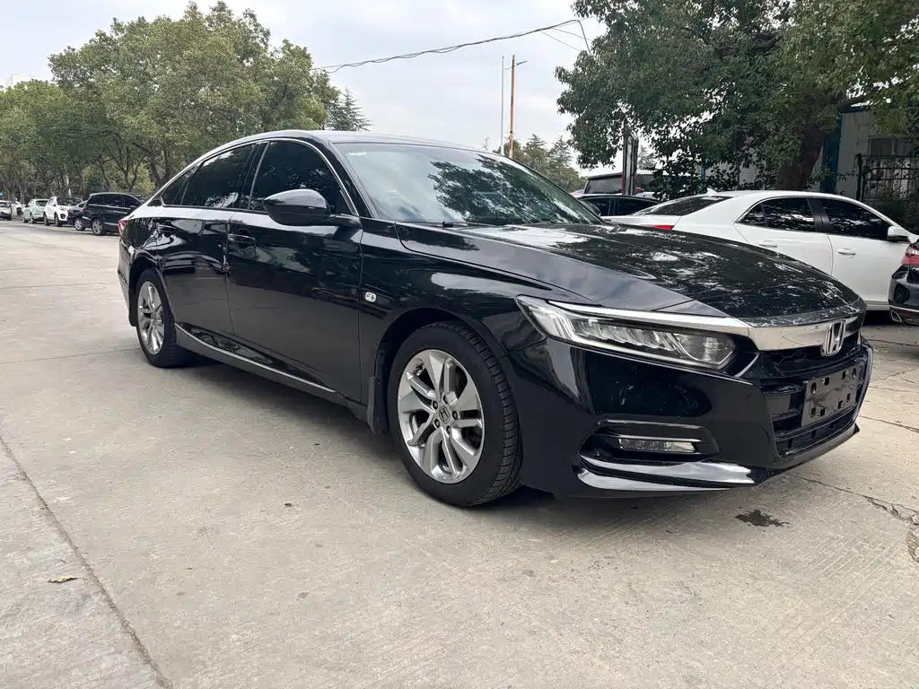 Honda Accord 2019 — фото 2