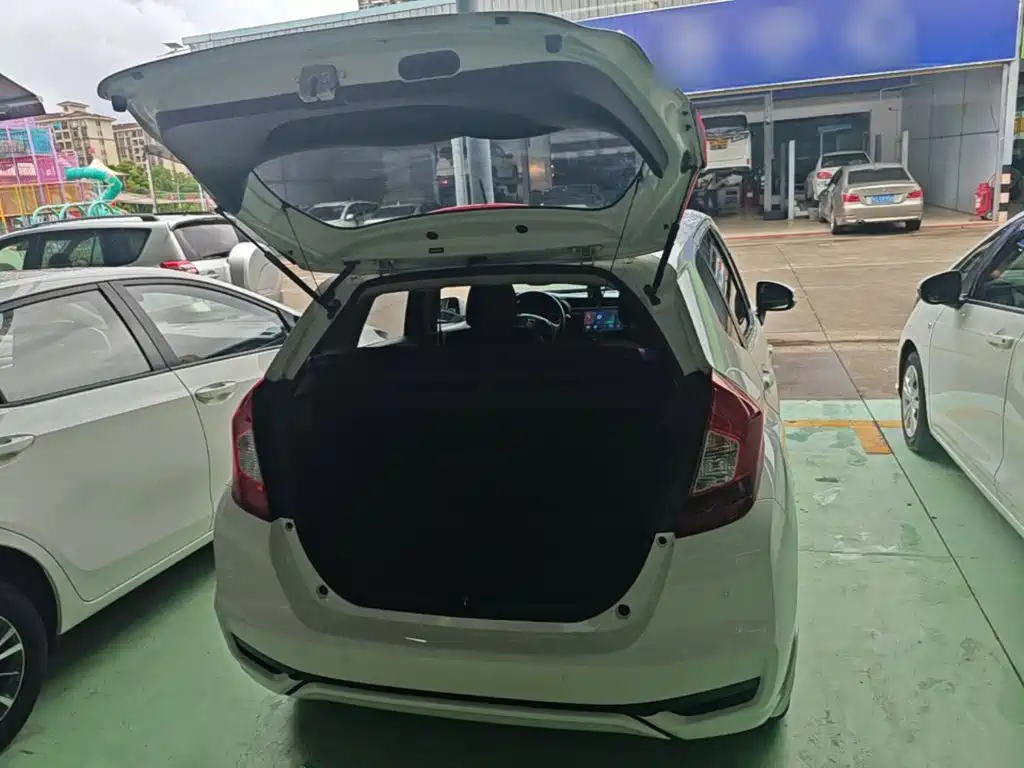 Honda Fit 2019 — фото 19