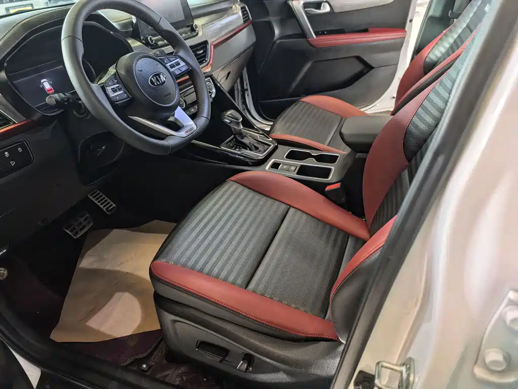 Kia Sportage 2020 — фото 10
