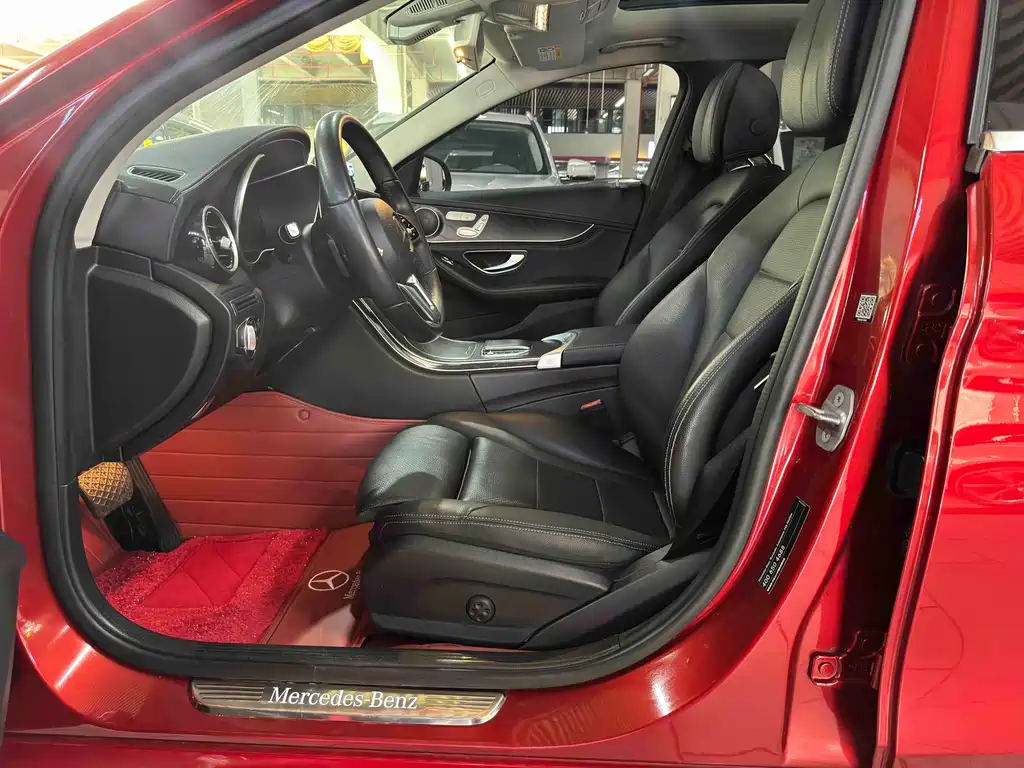 Mercedes-Benz C-Class 2019 — фото 11