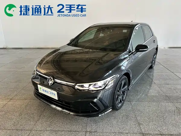Volkswagen Golf 2024
