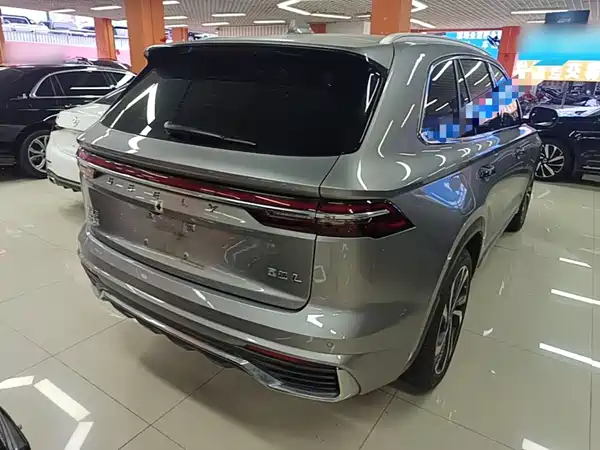 Geely Xingyue L 2024
