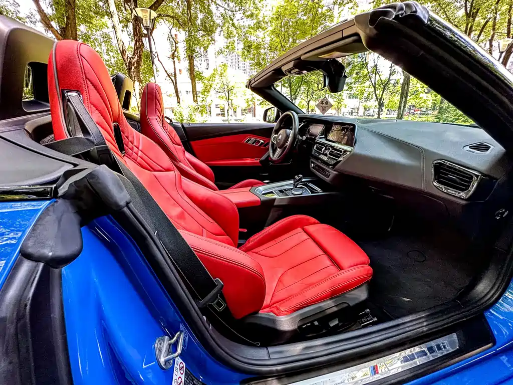 BMW Z4 2020 — фото 10