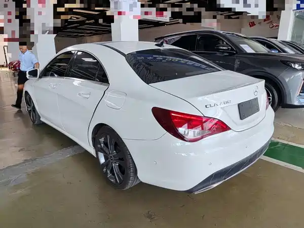 Mercedes-Benz CLA 2018