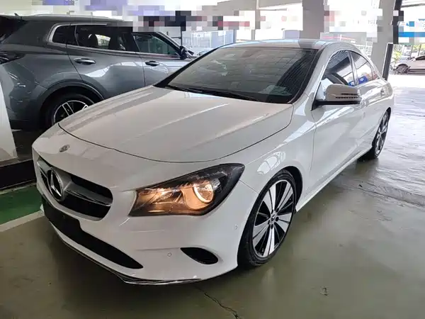 Mercedes-Benz CLA 2018