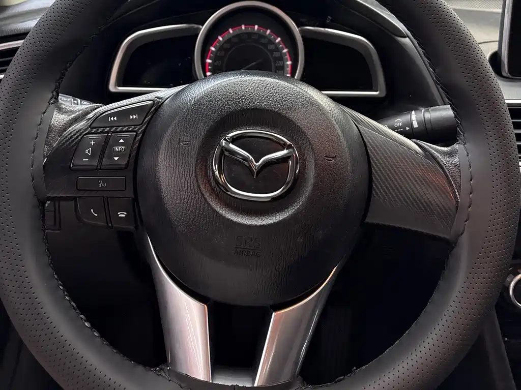 Mazda 3 Angkesela 2017