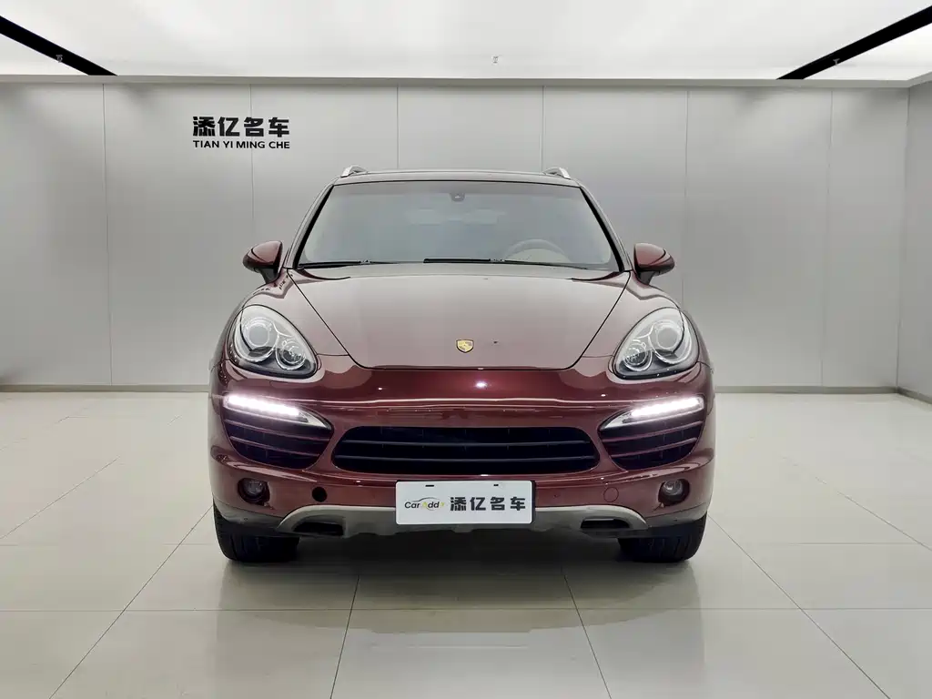 Porsche Cayenne 2013 — фото 2