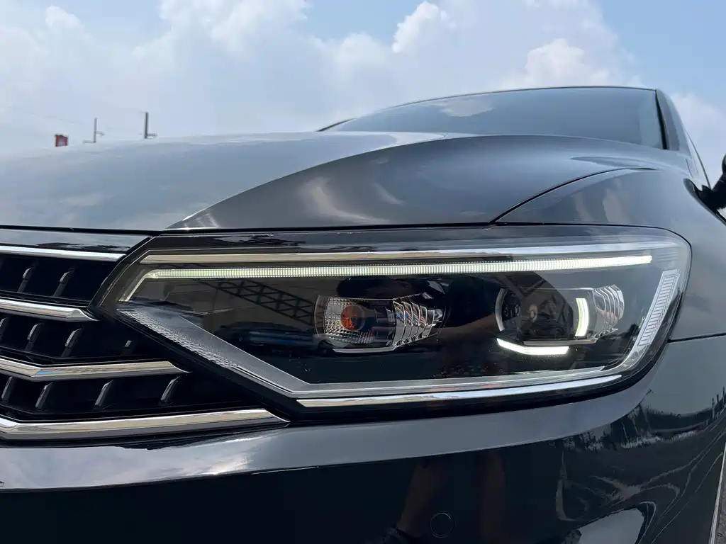 Volkswagen Magotan 2023
