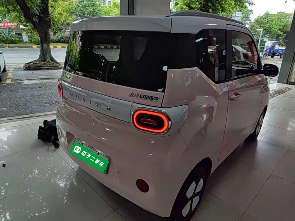 Wuling MINIEV 2024