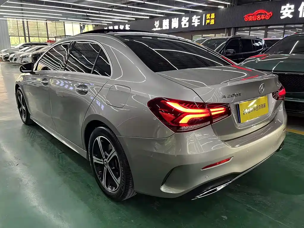 Mercedes-Benz A-Class 2022 — фото 4
