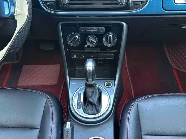 Volkswagen Beetle 2018