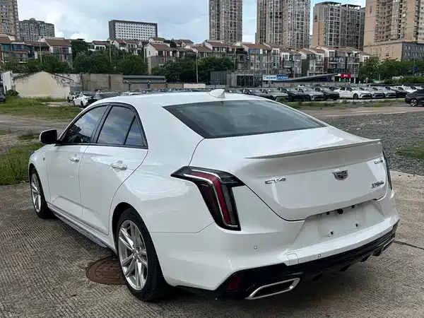 Cadillac CT4 2020