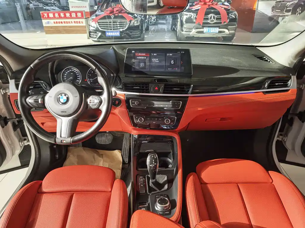 BMW X2 2023 — фото 14
