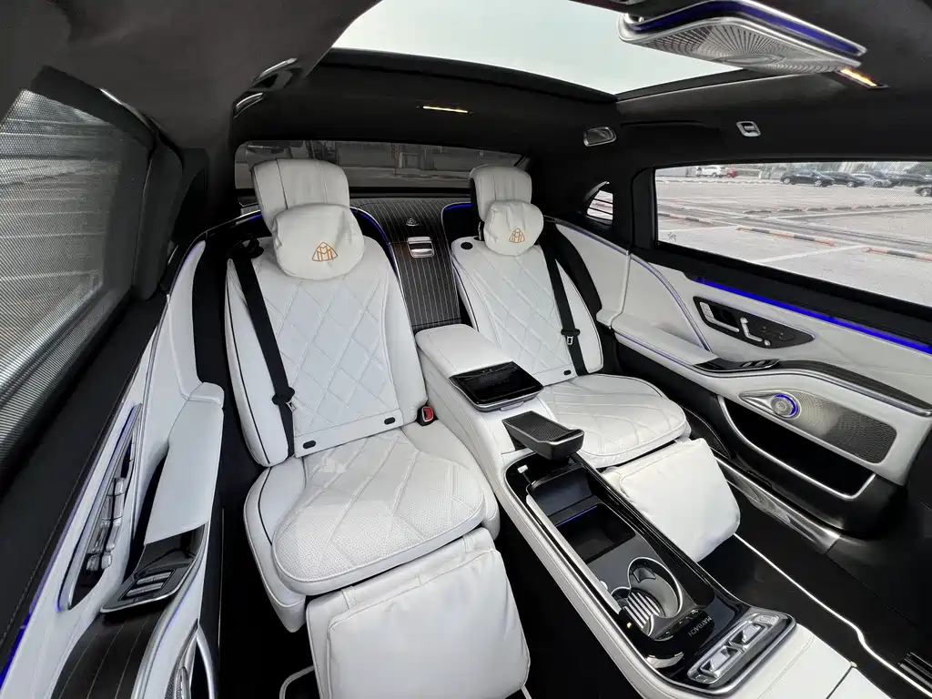 Mercedes-Benz S-Class 2024 — фото 12