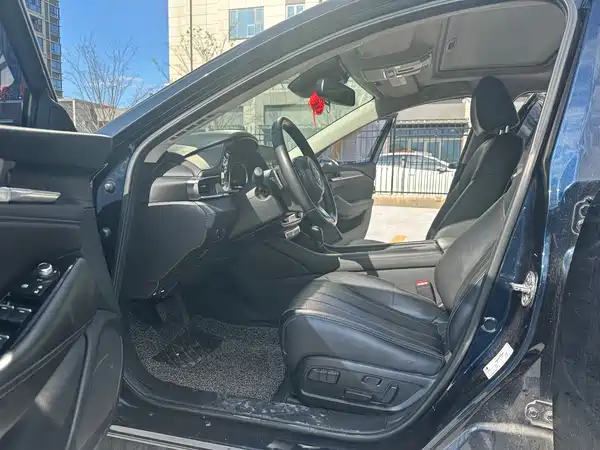 Mazda Atenza 2020