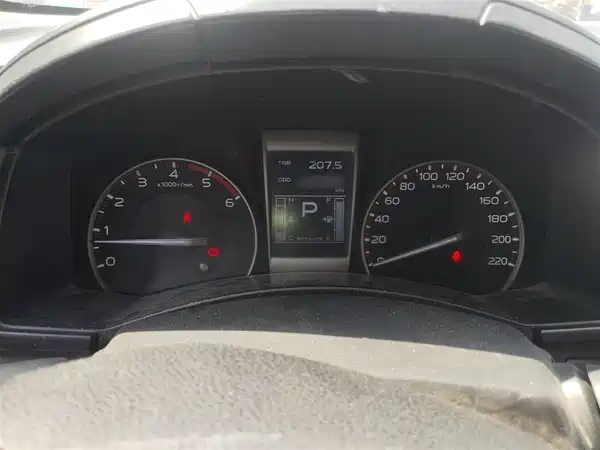 Isuzu D-MAX 2015