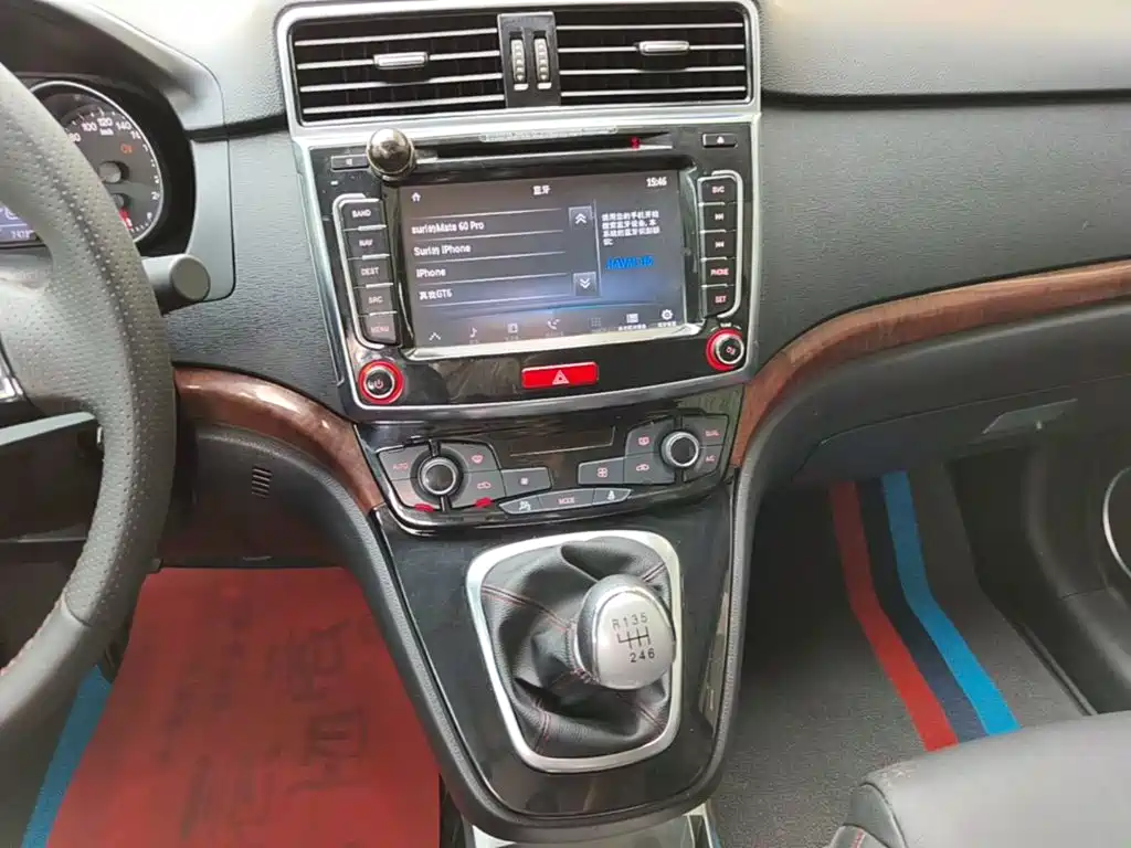 Haval H6 2015 — фото 13