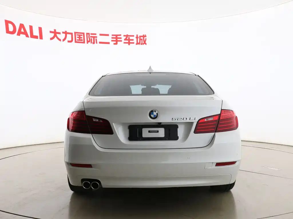 BMW 5 Series 2015 — фото 5