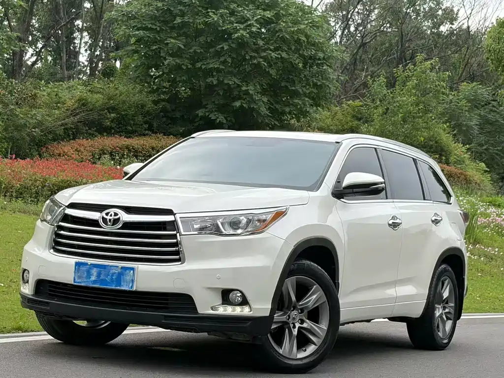 Toyota Highlander 2016