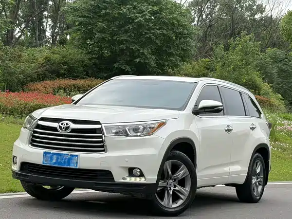 Toyota Highlander 2015