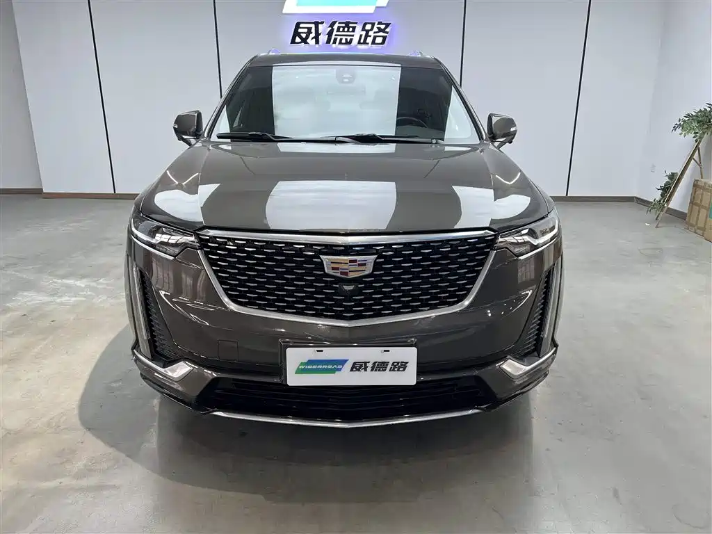 Cadillac XT6 2022 — фото 3