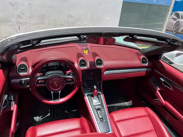 Porsche 718 2021
