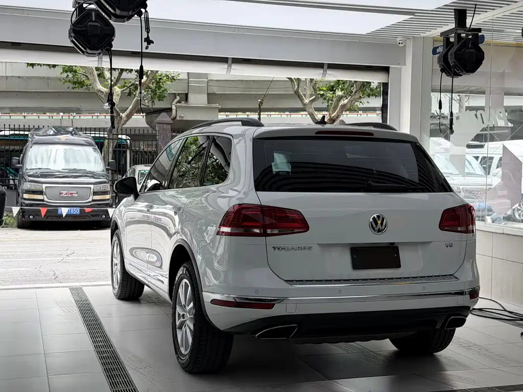 Volkswagen Touareg 2016