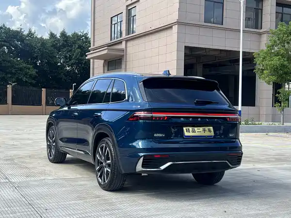 Geely Xingyue L 2022